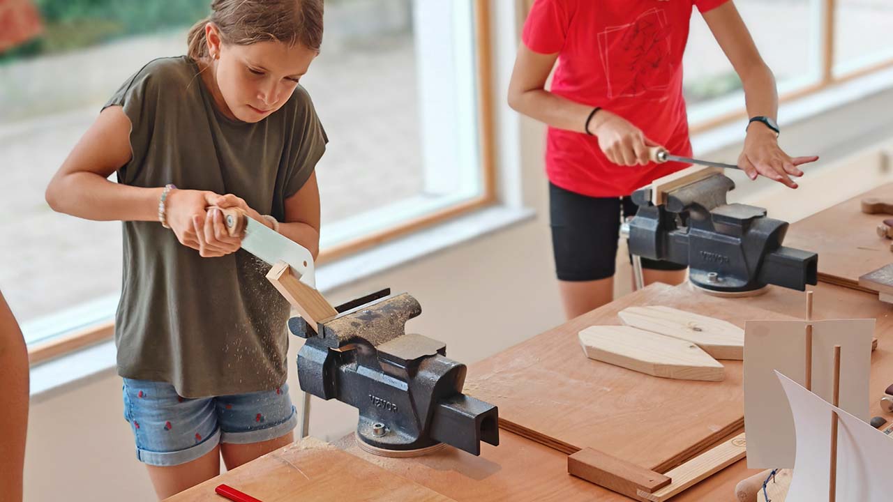 die-werkinsel-holzwerkstatt-meitingen-ferienkurs-03
