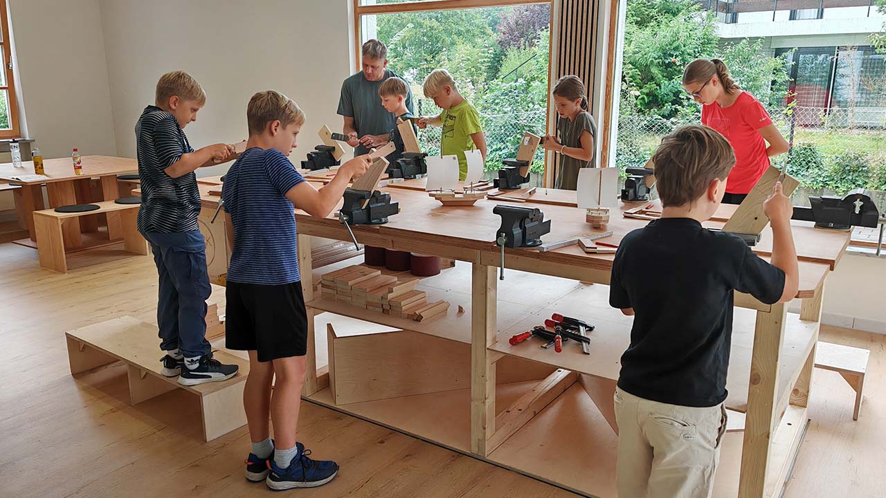 die-werkinsel-holzwerkstatt-meitingen-ferienkurs-05