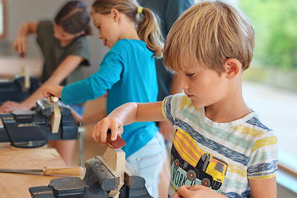 die-werkinsel-holzwerkstatt-meitingen-kurse-05